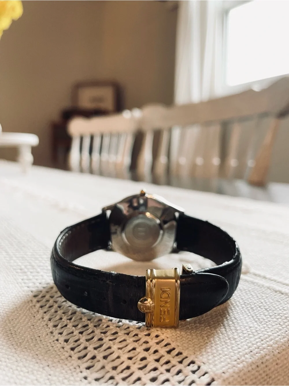 Fendi 2000G Gold and Black Men’s Dress Watch